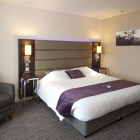 Premier Inn 할로 외부 사진