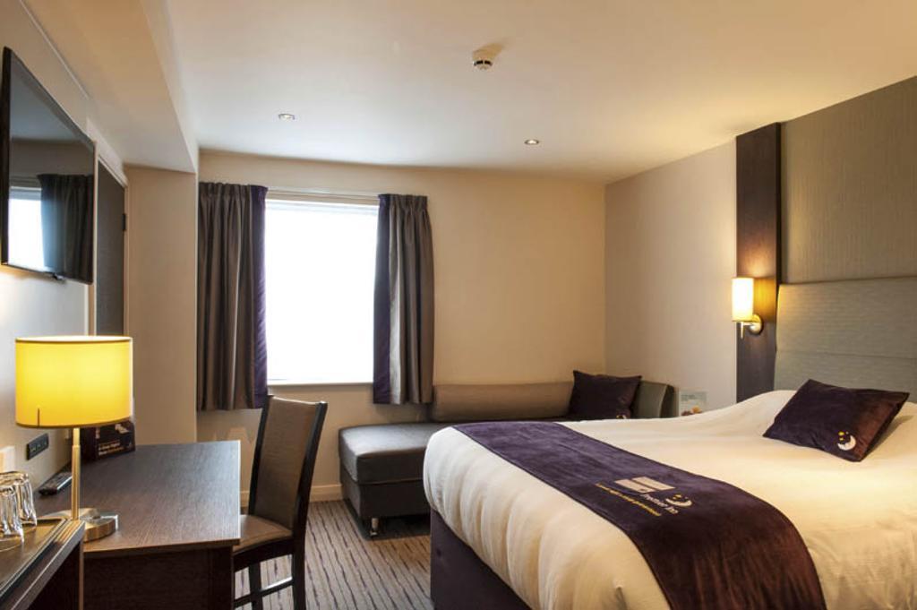 Premier Inn 할로 객실 사진