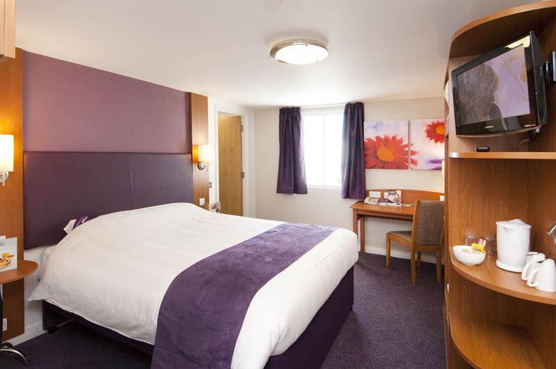 Premier Inn 할로 외부 사진